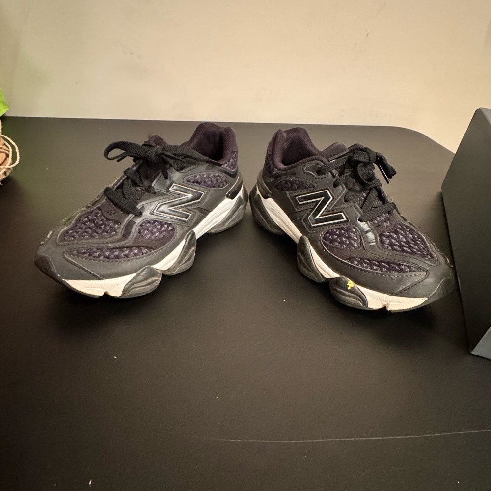New Balance Kids' Black Sneakers